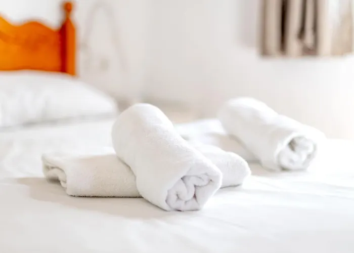 فيلة Amber Cala En Porter (Menorca)